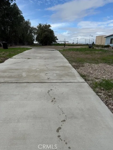 4721 Marlatt Street, Jurupa Valley, California 91752 home-pic-1